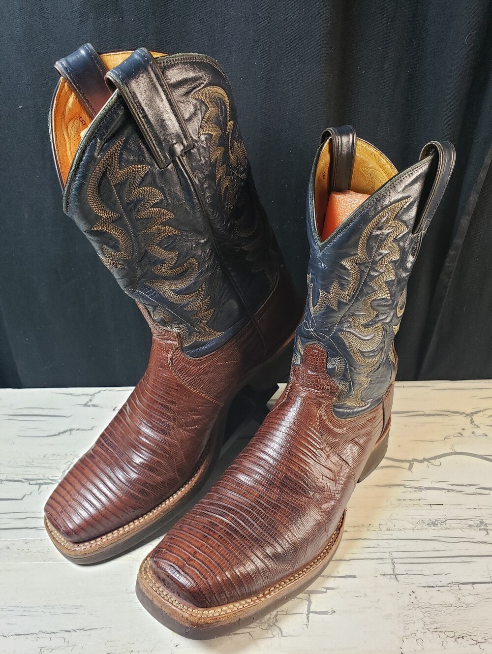 Tony Lama Cowboy Crepe Vintage Teju Lizard Boots in Brown/ Blue - Men's 10 EE